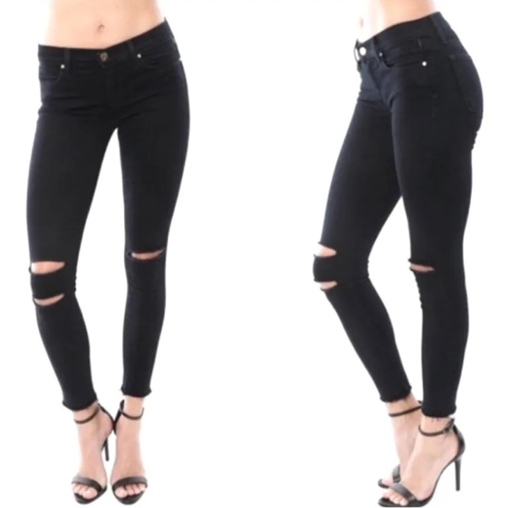 I Brand Cropped Skinny Jeans. 29